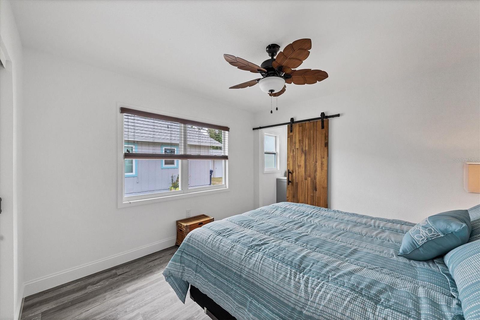 Image 15 of 26 For 843 Palmetto Street