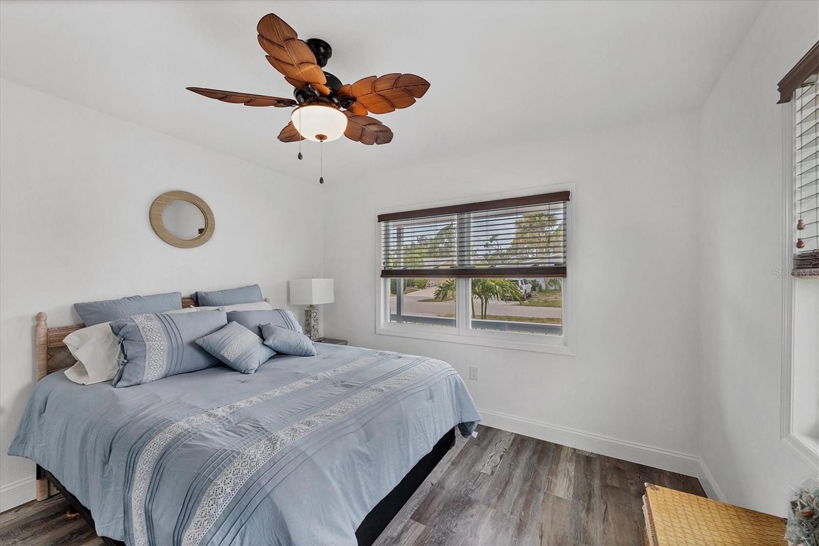 Image 19 of 26 For 843 Palmetto Street