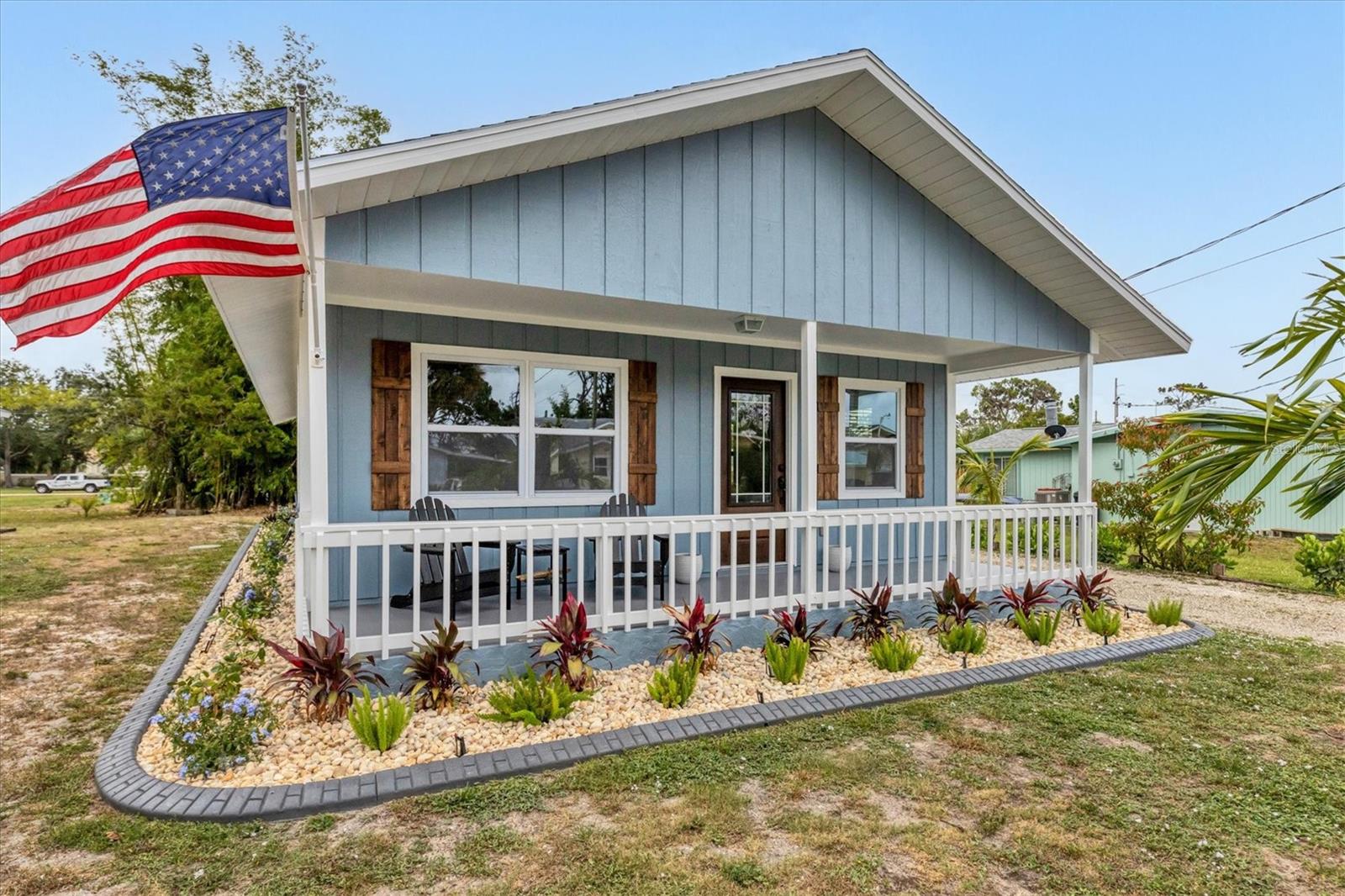 Image 2 of 26 For 843 Palmetto Street