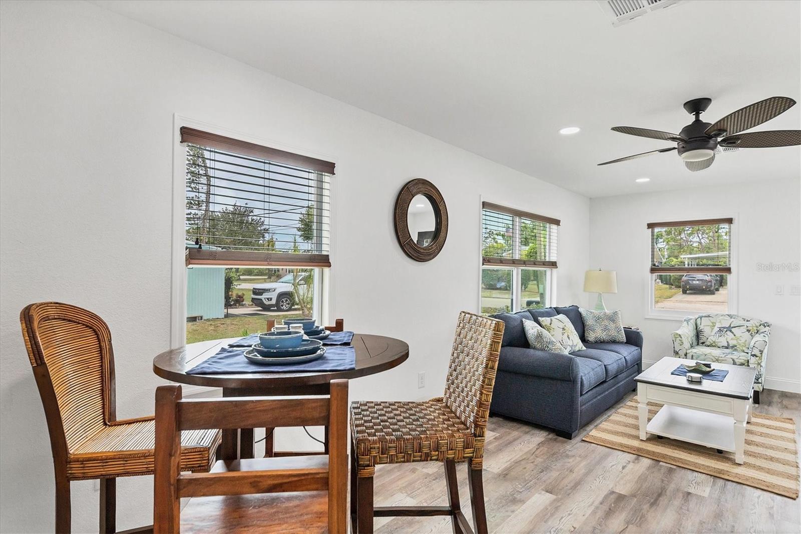 Image 9 of 26 For 843 Palmetto Street