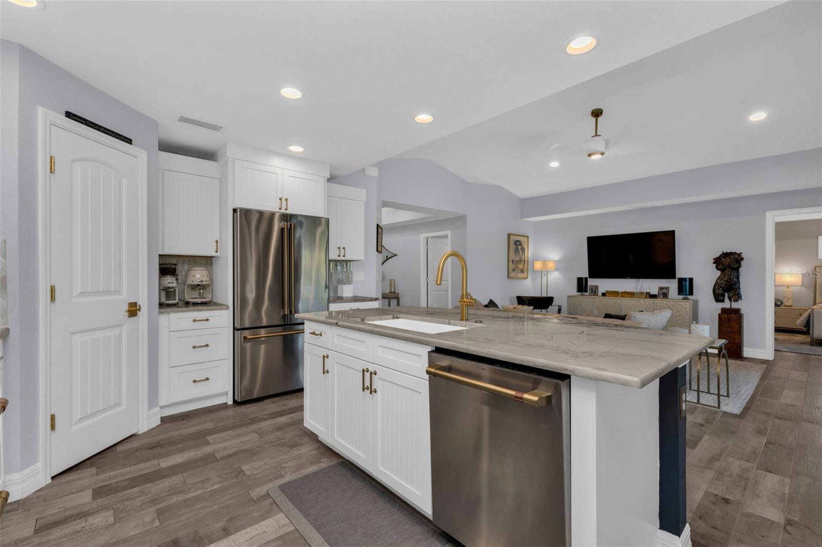 Image 13 of 54 For 139 Wright Drive