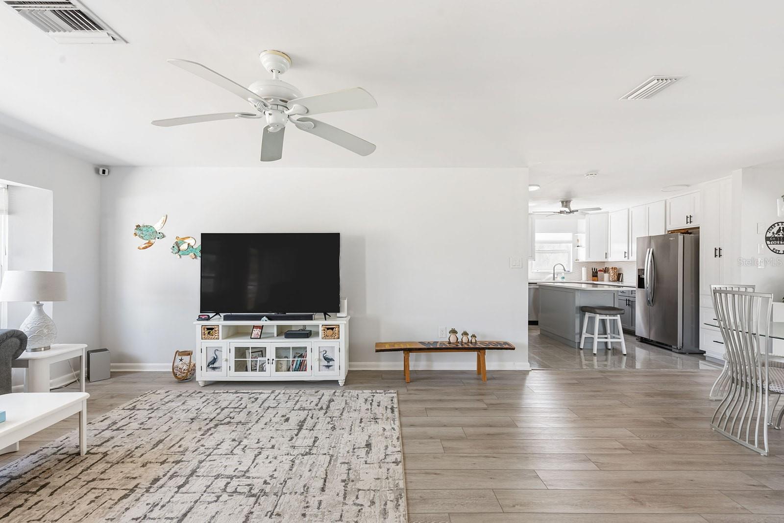 Image 6 of 68 For 202 Caddy Road