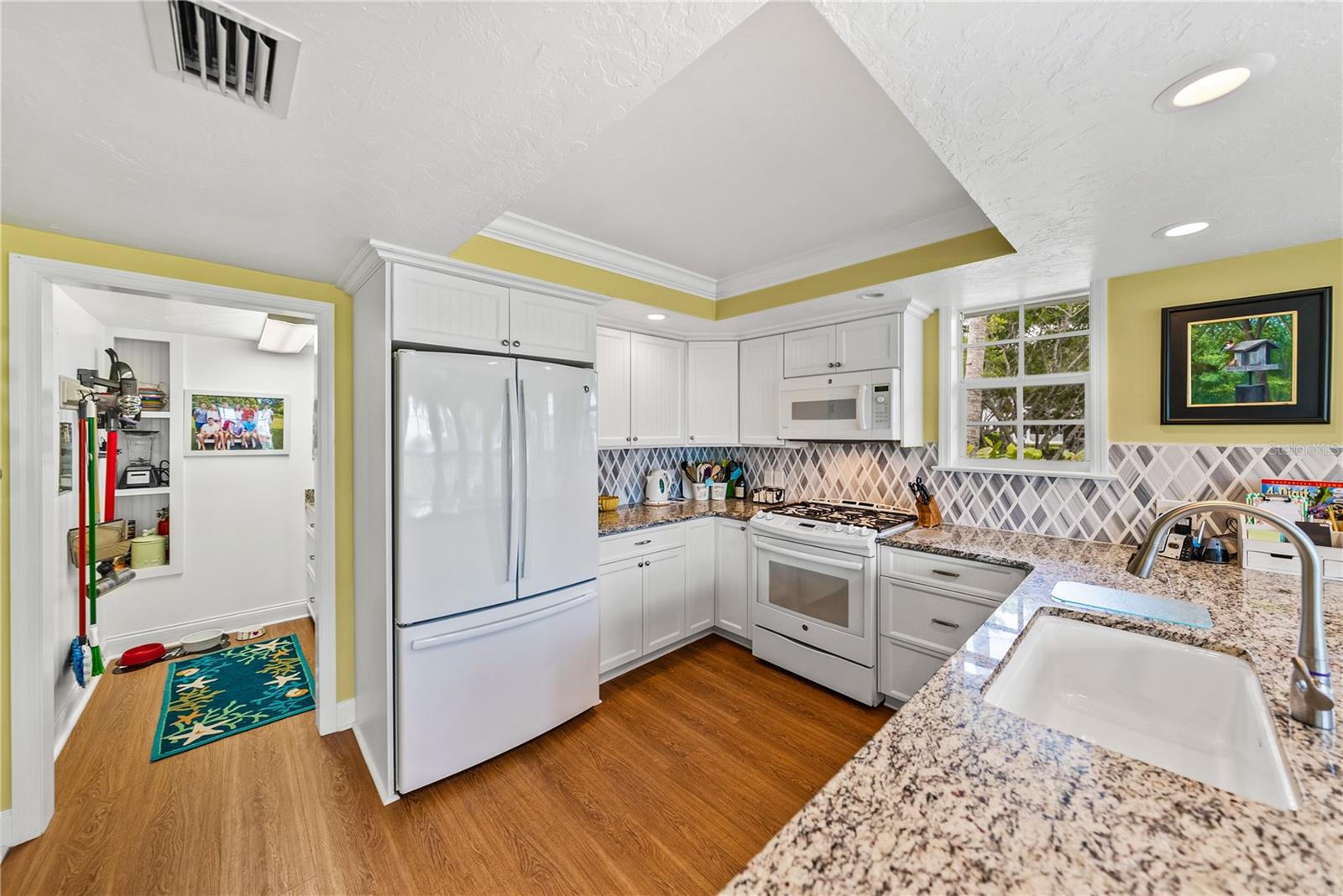 Image 19 of 54 For 12 Seawatch Drive