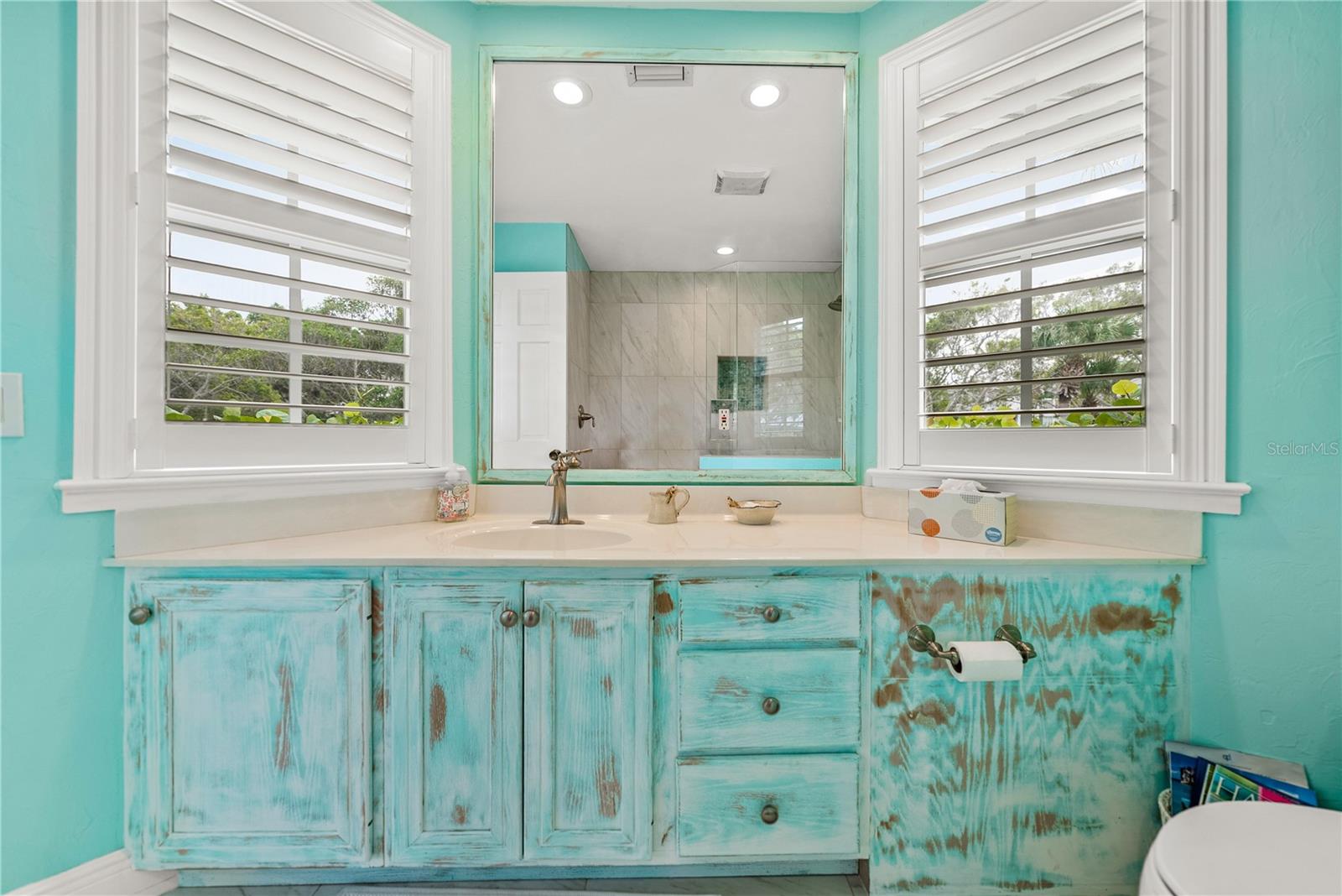 Image 24 of 54 For 12 Seawatch Drive