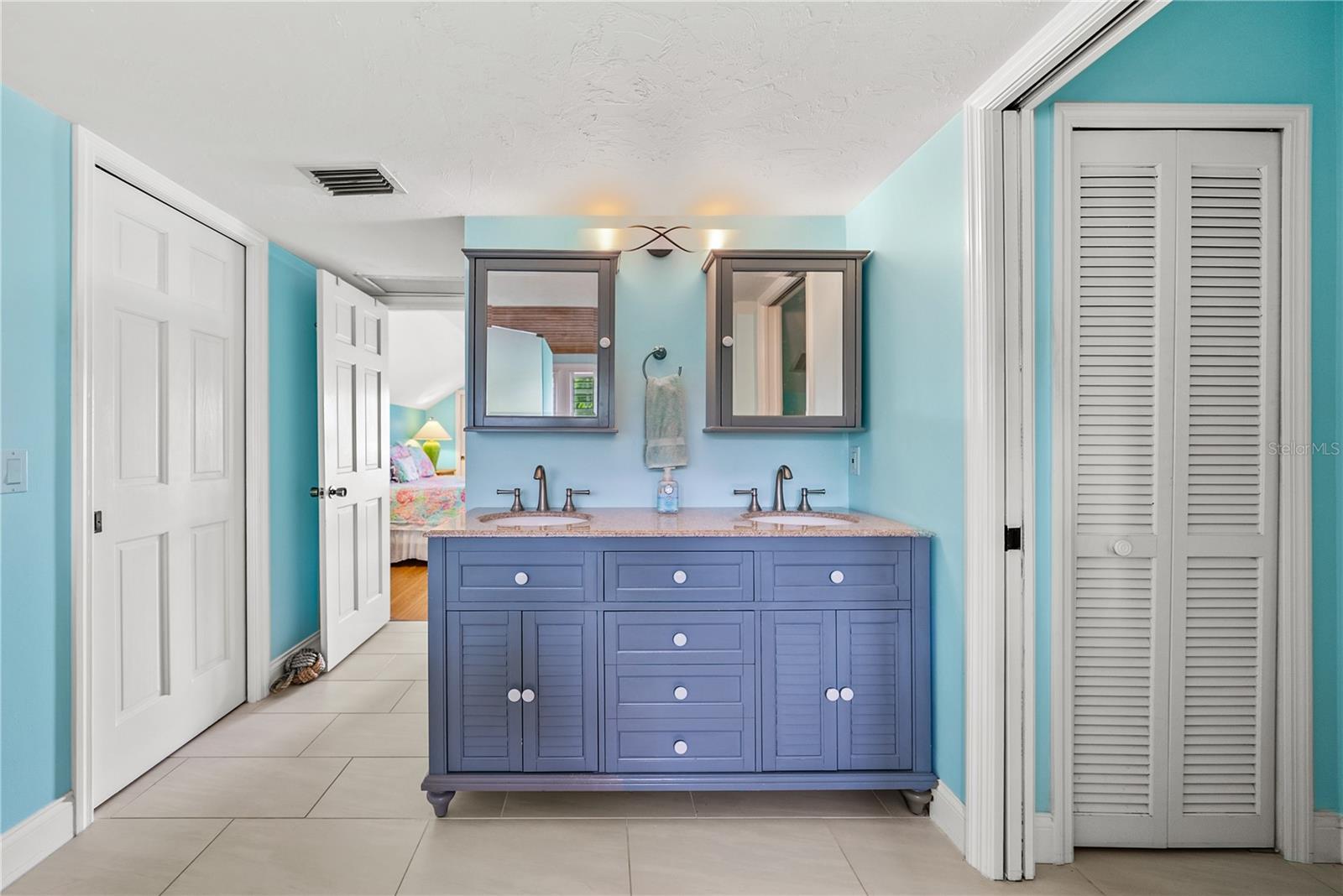 Image 36 of 54 For 12 Seawatch Drive