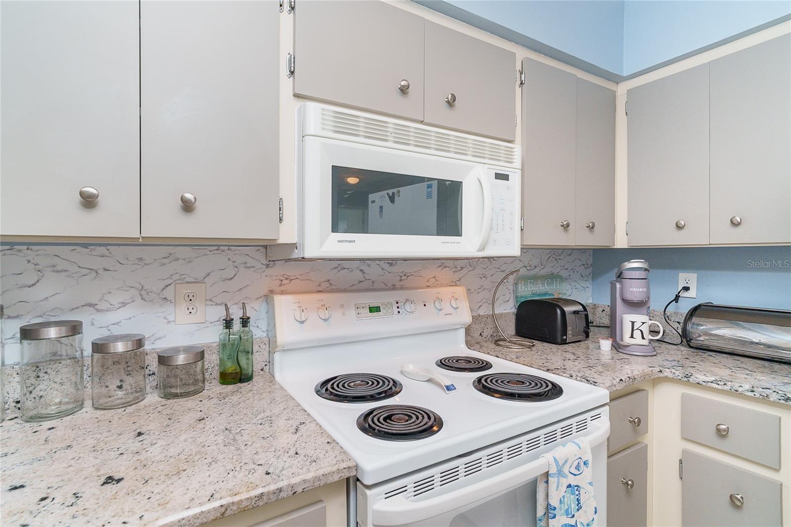 Image 15 of 42 For 203 High Point Drive 203b