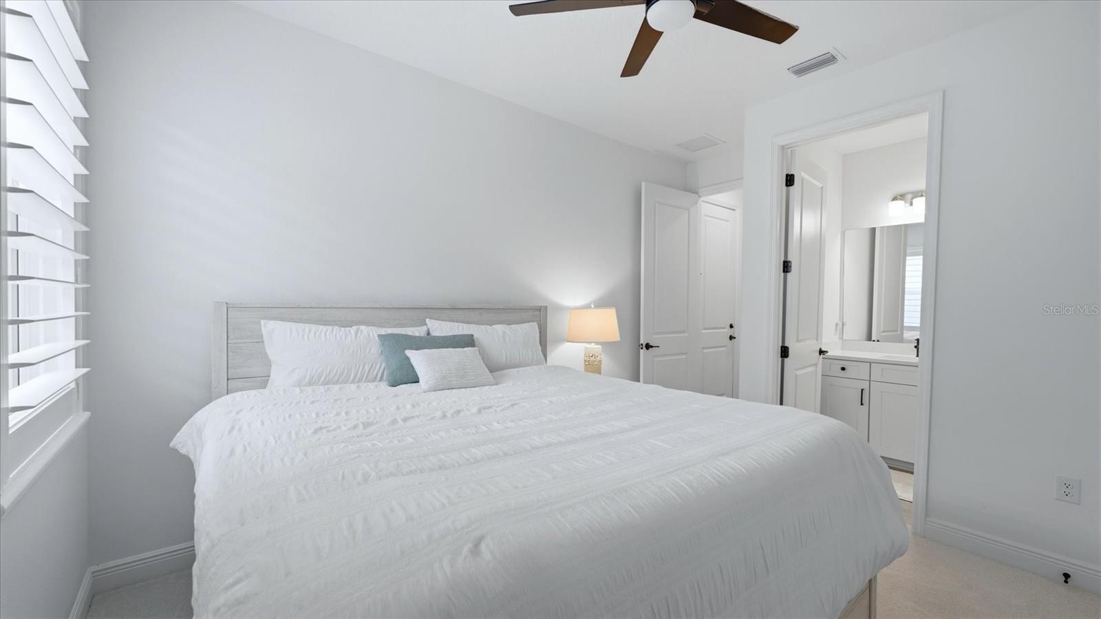 Image 17 of 44 For 19857 Montenero Way