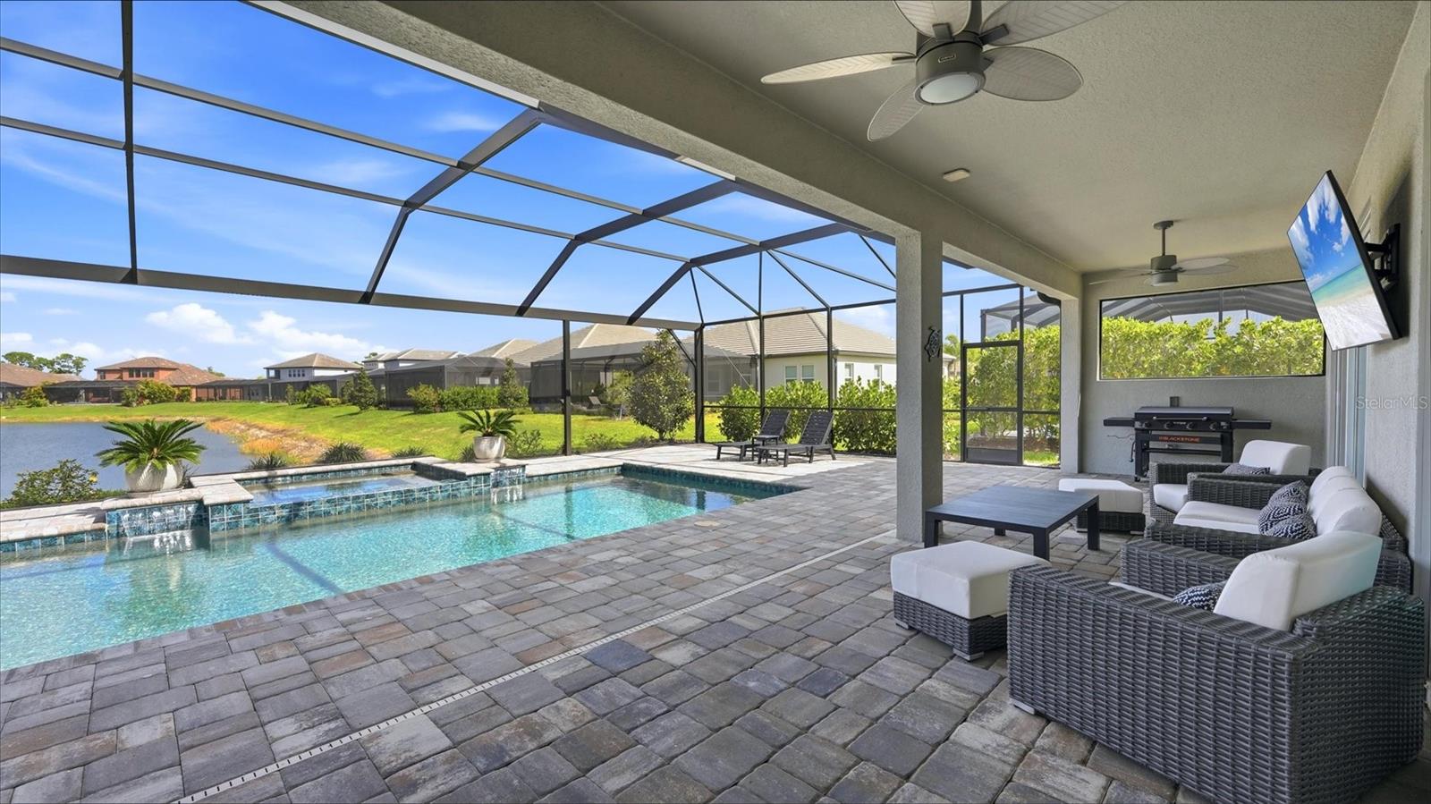 Image 31 of 44 For 19857 Montenero Way