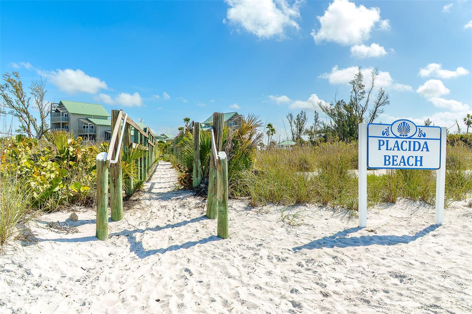 Image 29 of 38 For 9200 Little Gasparilla Island 403