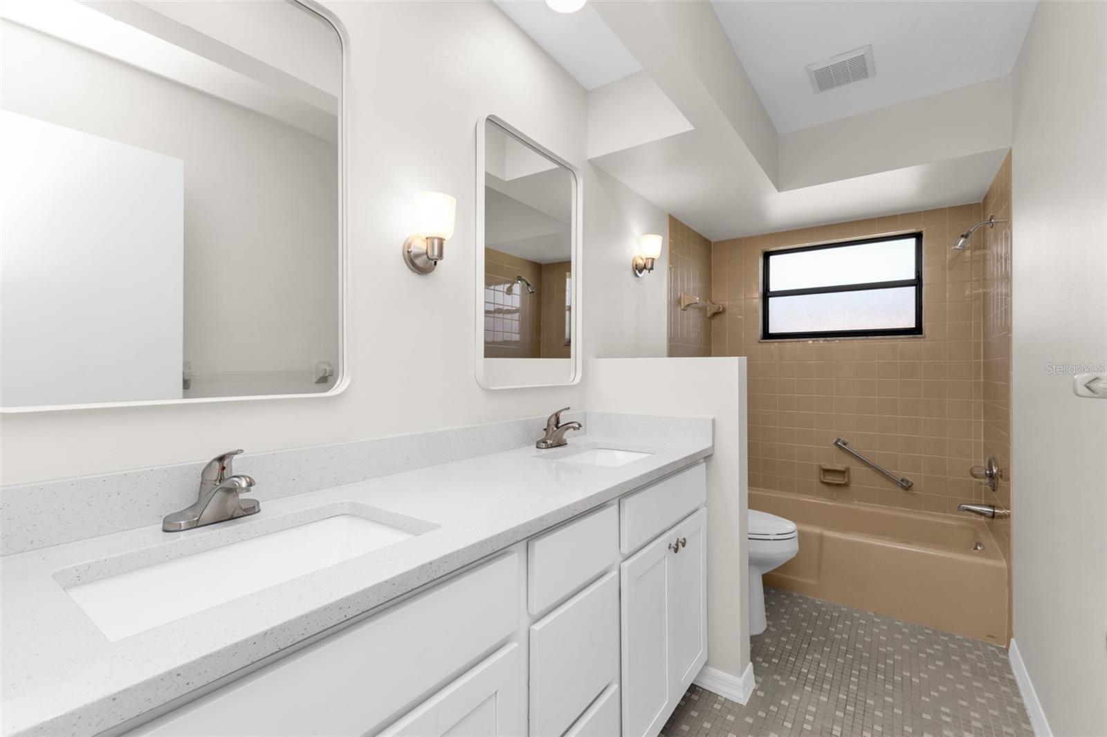 Image 36 of 53 For 1602 Jim Jim Court