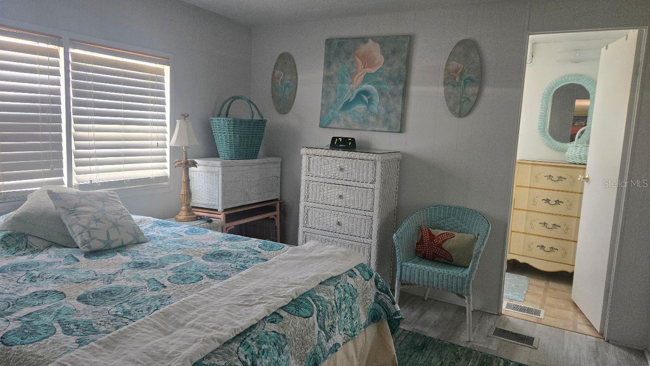 Image 18 of 29 For 1393 Mallard Drive