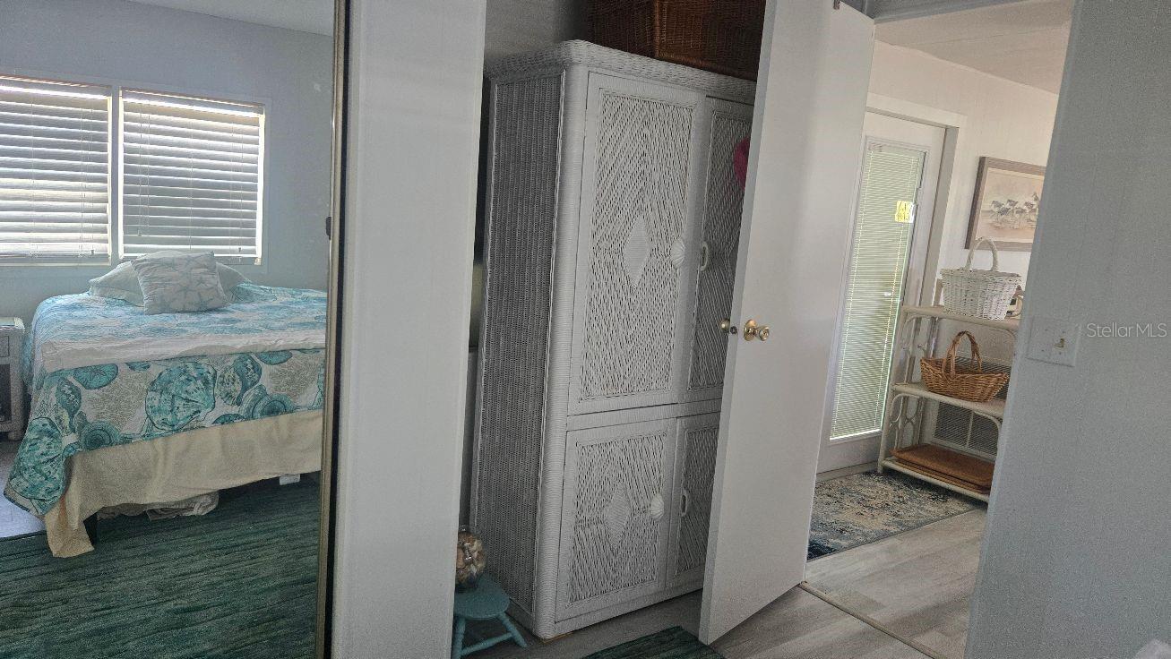 Image 20 of 29 For 1393 Mallard Drive