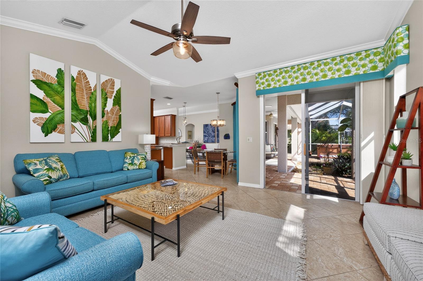 Image 21 of 79 For 872 Clear Lake Drive