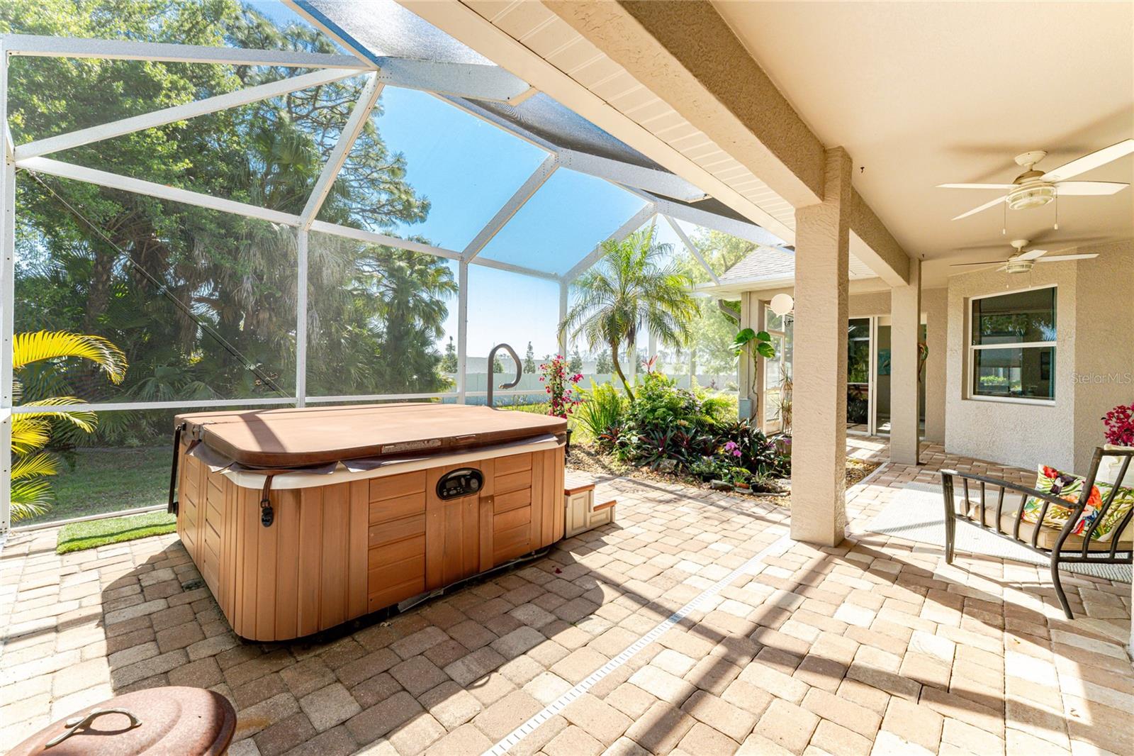 Image 44 of 79 For 872 Clear Lake Drive