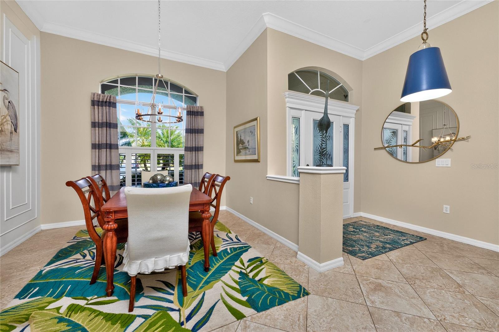 Image 7 of 79 For 872 Clear Lake Drive