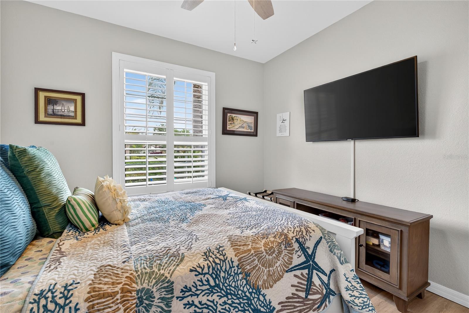 Image 23 of 69 For 1625 Currant Court