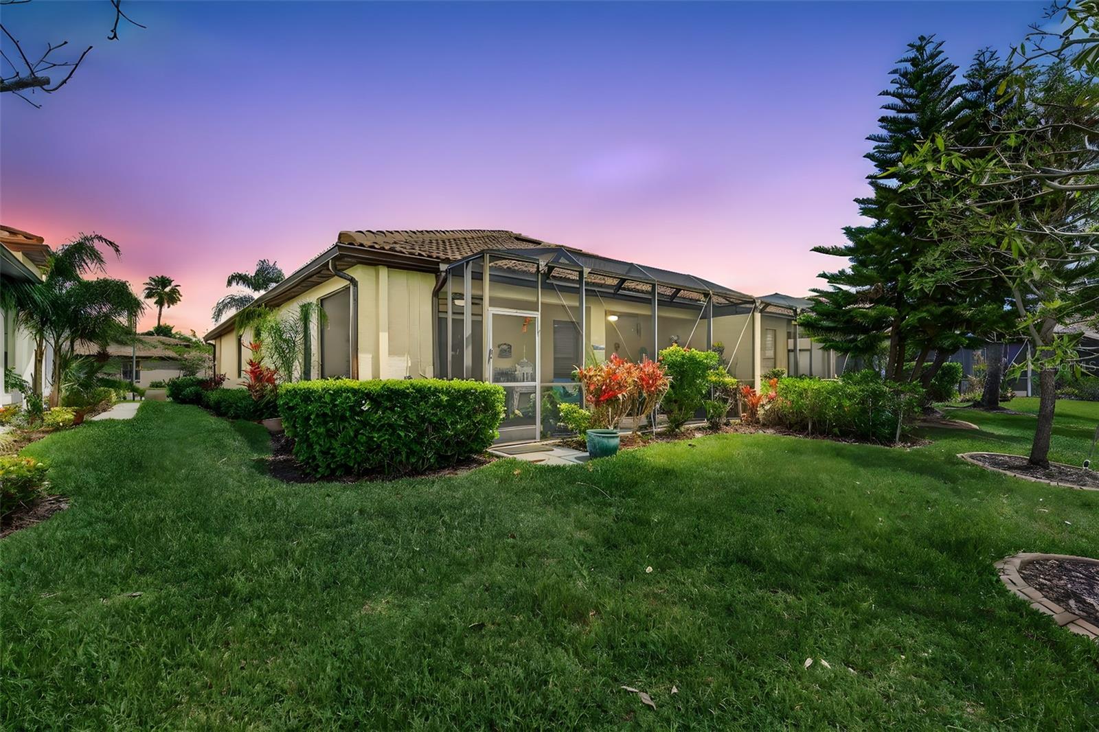 Image 37 of 69 For 1625 Currant Court