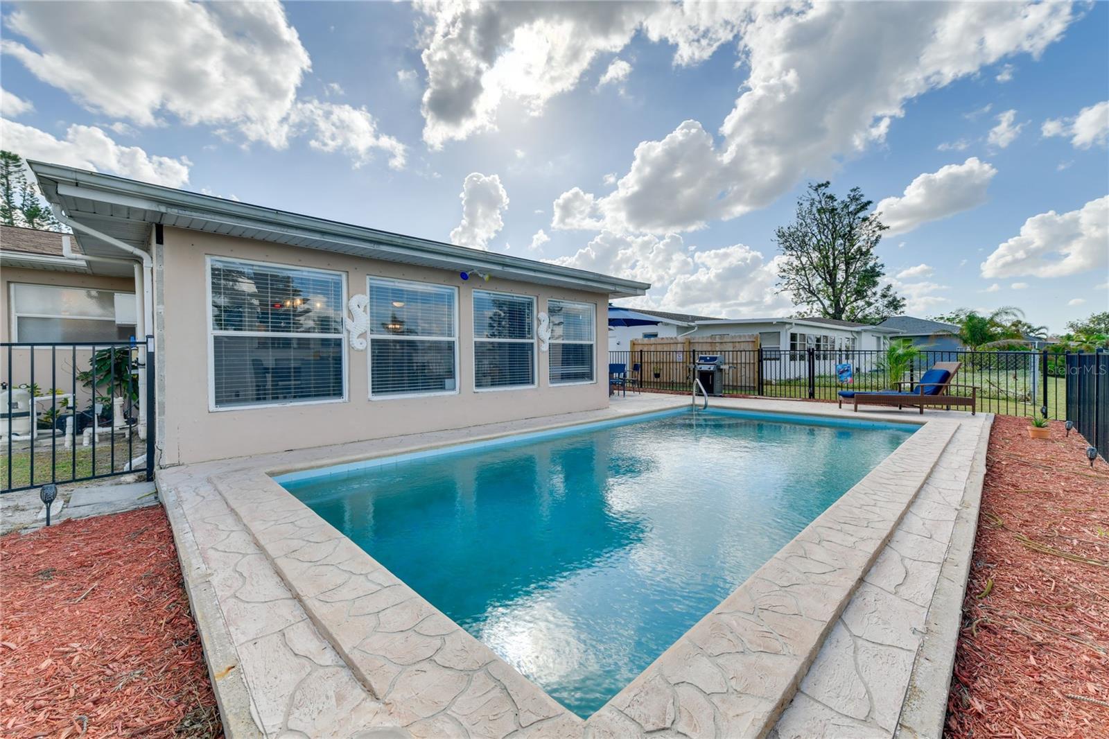 Image 3 of 28 For 6222 Fabian Road