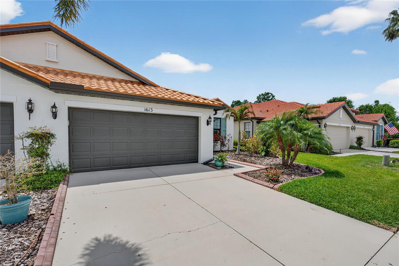 Image 3 of 74 For 1613 Currant Court