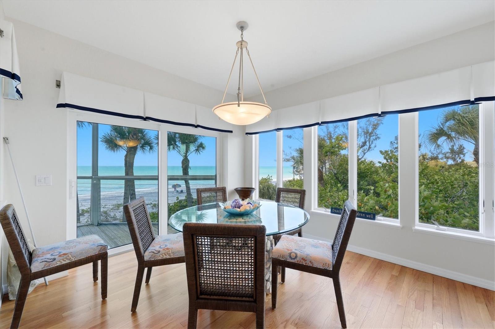 Listing photo id 14 for 400 Gulf Boulevard