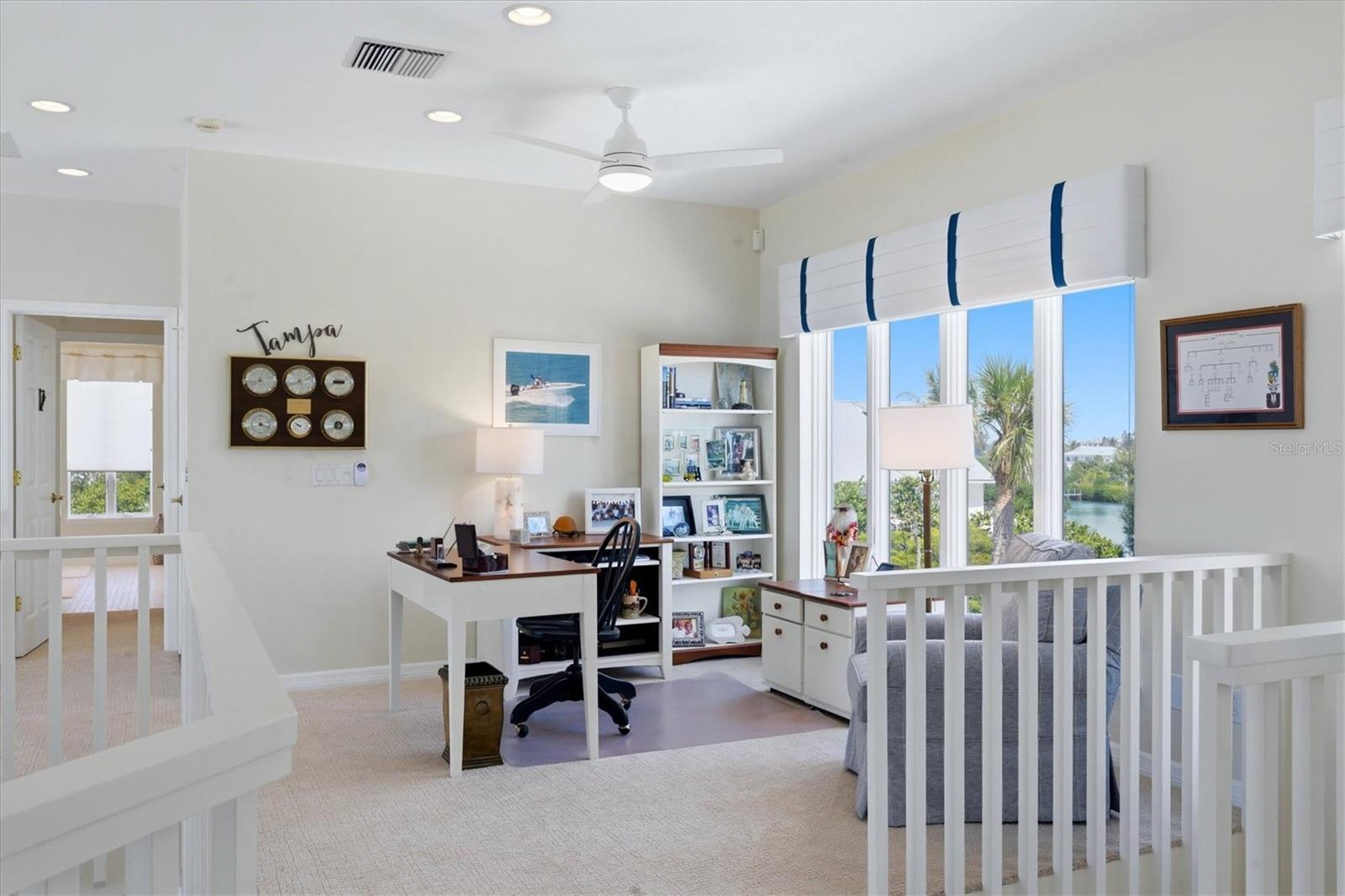 Listing photo id 22 for 400 Gulf Boulevard