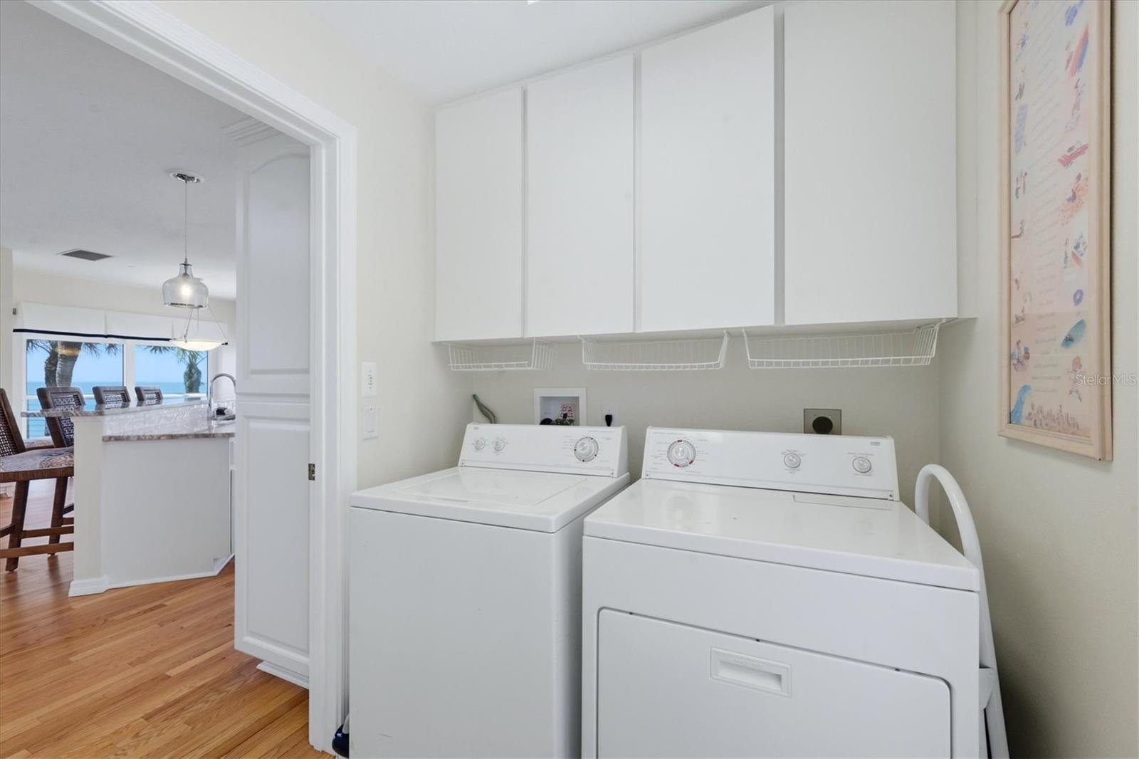 Listing photo id 42 for 400 Gulf Boulevard