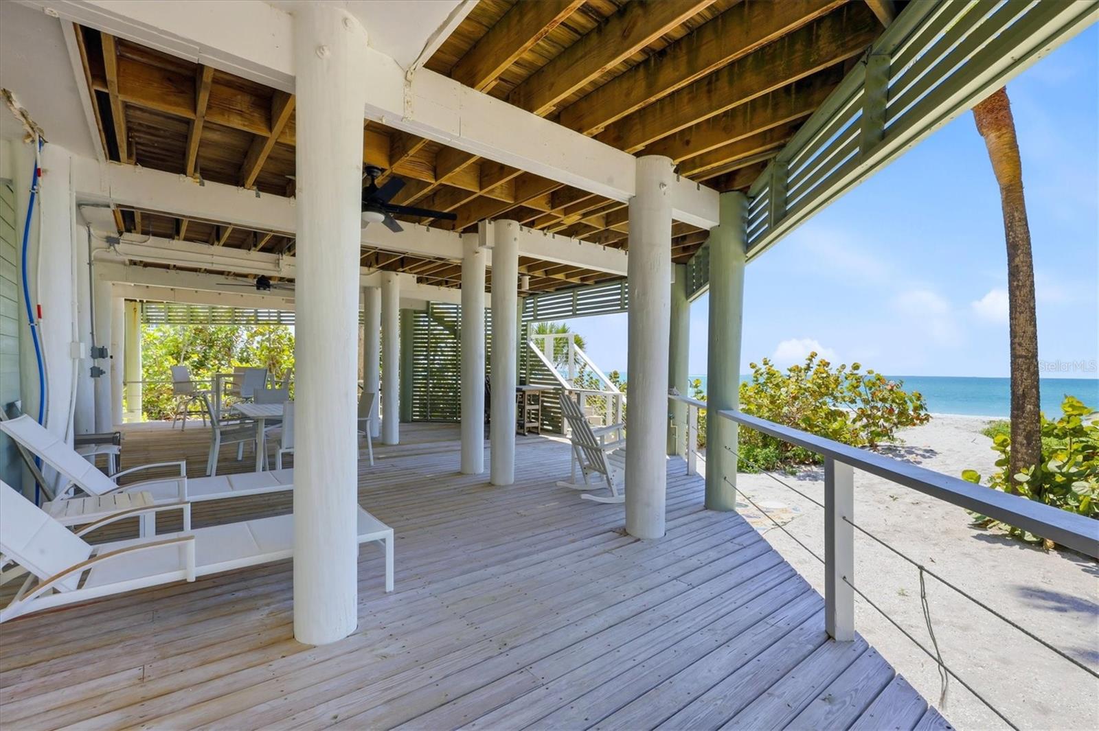 Listing photo id 50 for 400 Gulf Boulevard