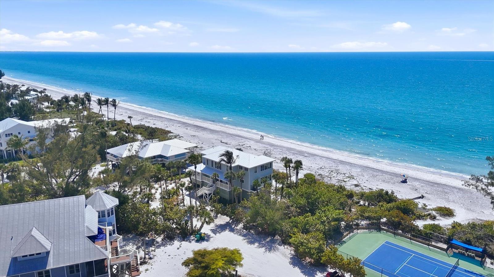 Listing photo id 4 for 400 Gulf Boulevard