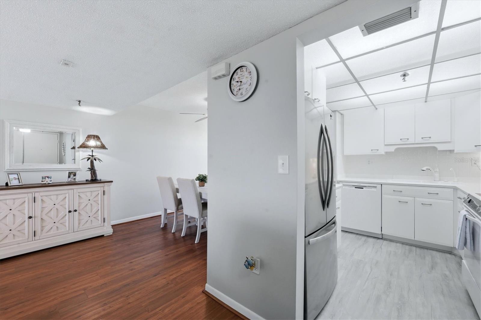 Image 14 of 67 For 21405 Olean Boulevard 434