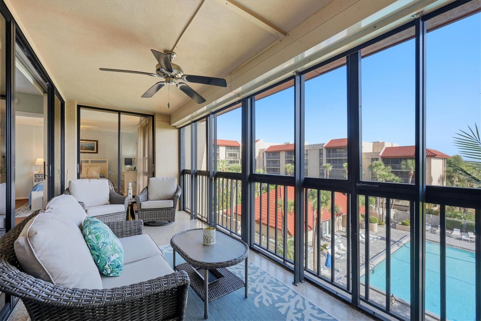 Image 41 of 67 For 21405 Olean Boulevard 434