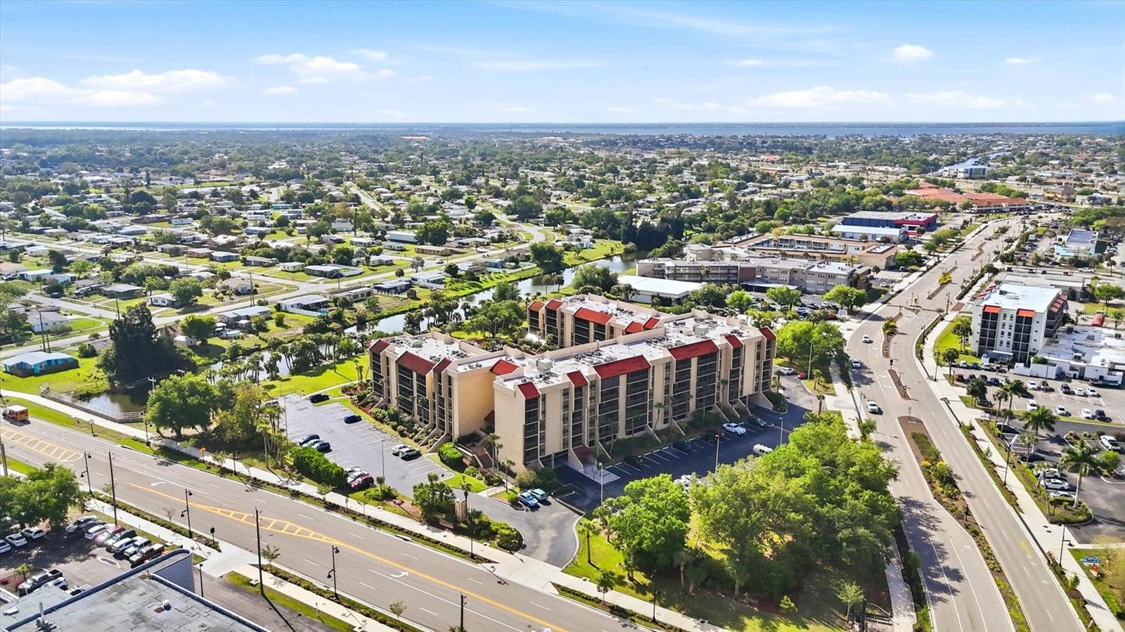 Image 63 of 67 For 21405 Olean Boulevard 434