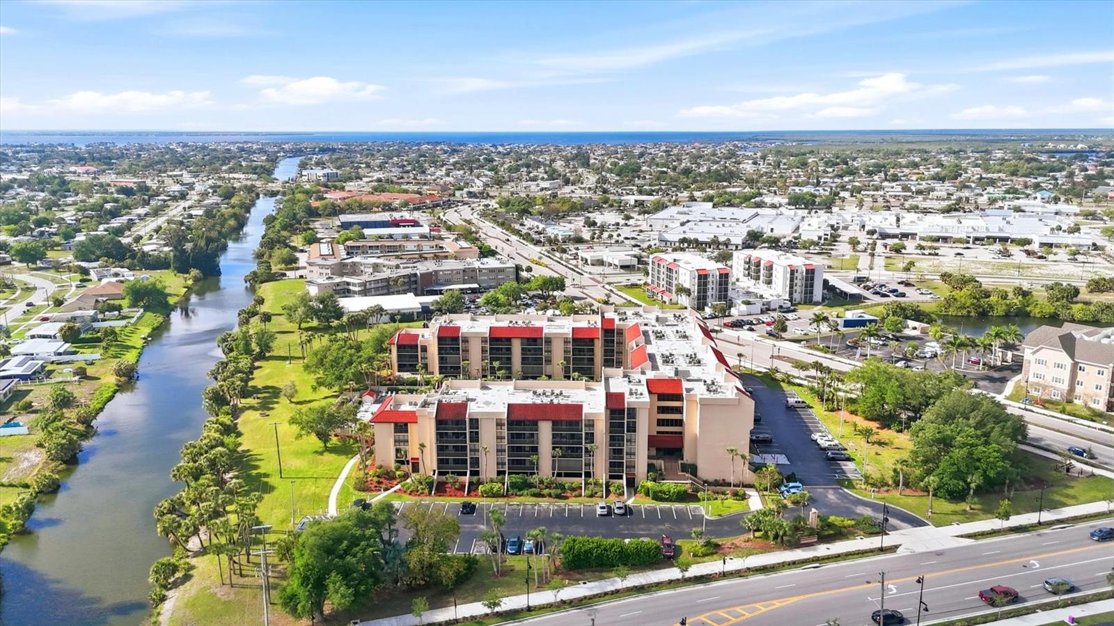 Image 65 of 67 For 21405 Olean Boulevard 434