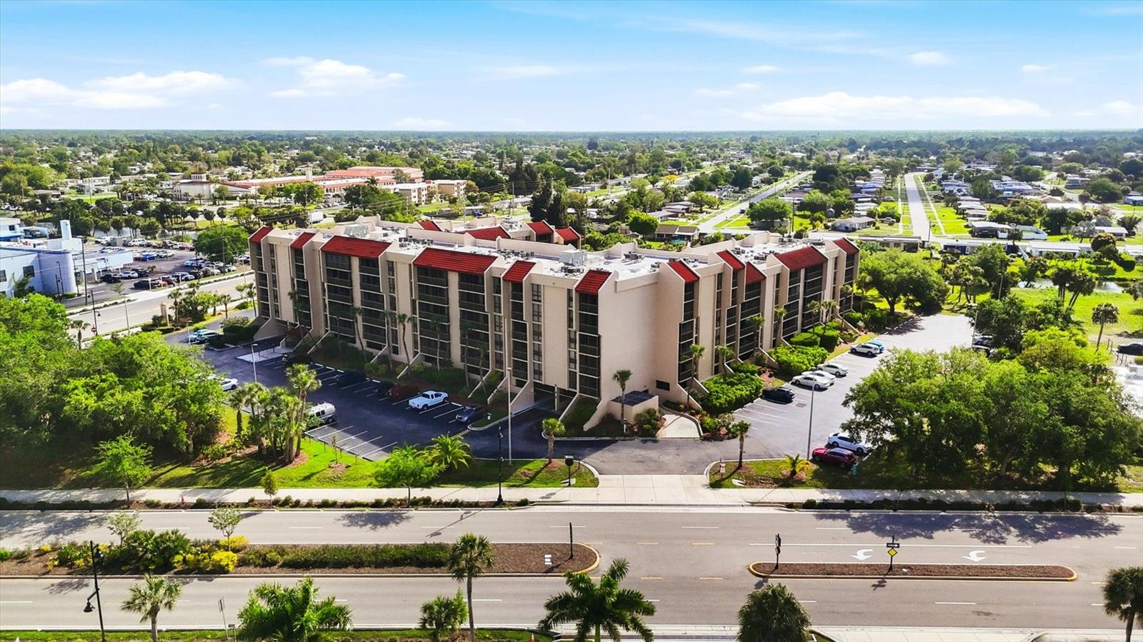 Image 66 of 67 For 21405 Olean Boulevard 434