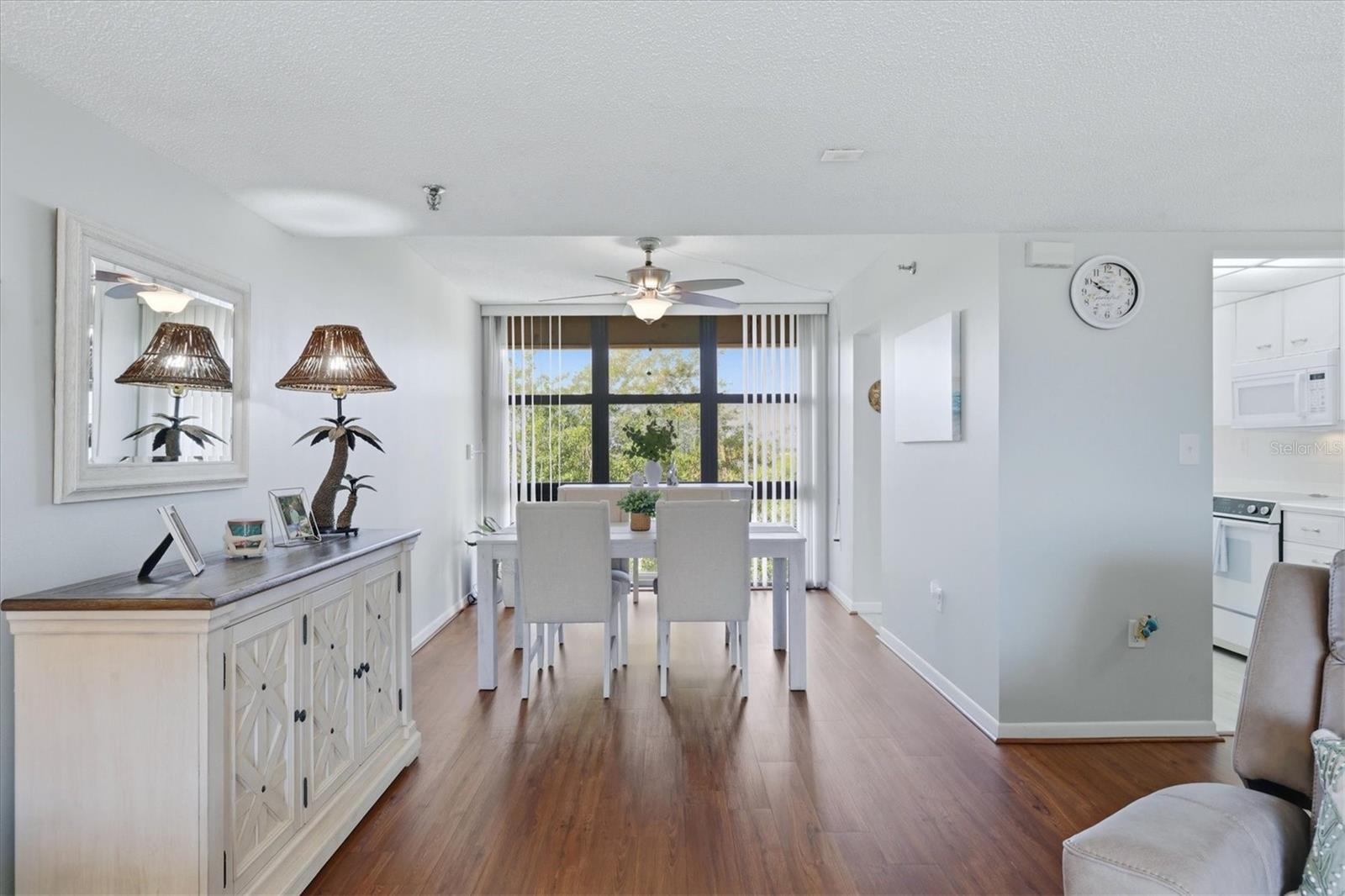 Image 9 of 67 For 21405 Olean Boulevard 434