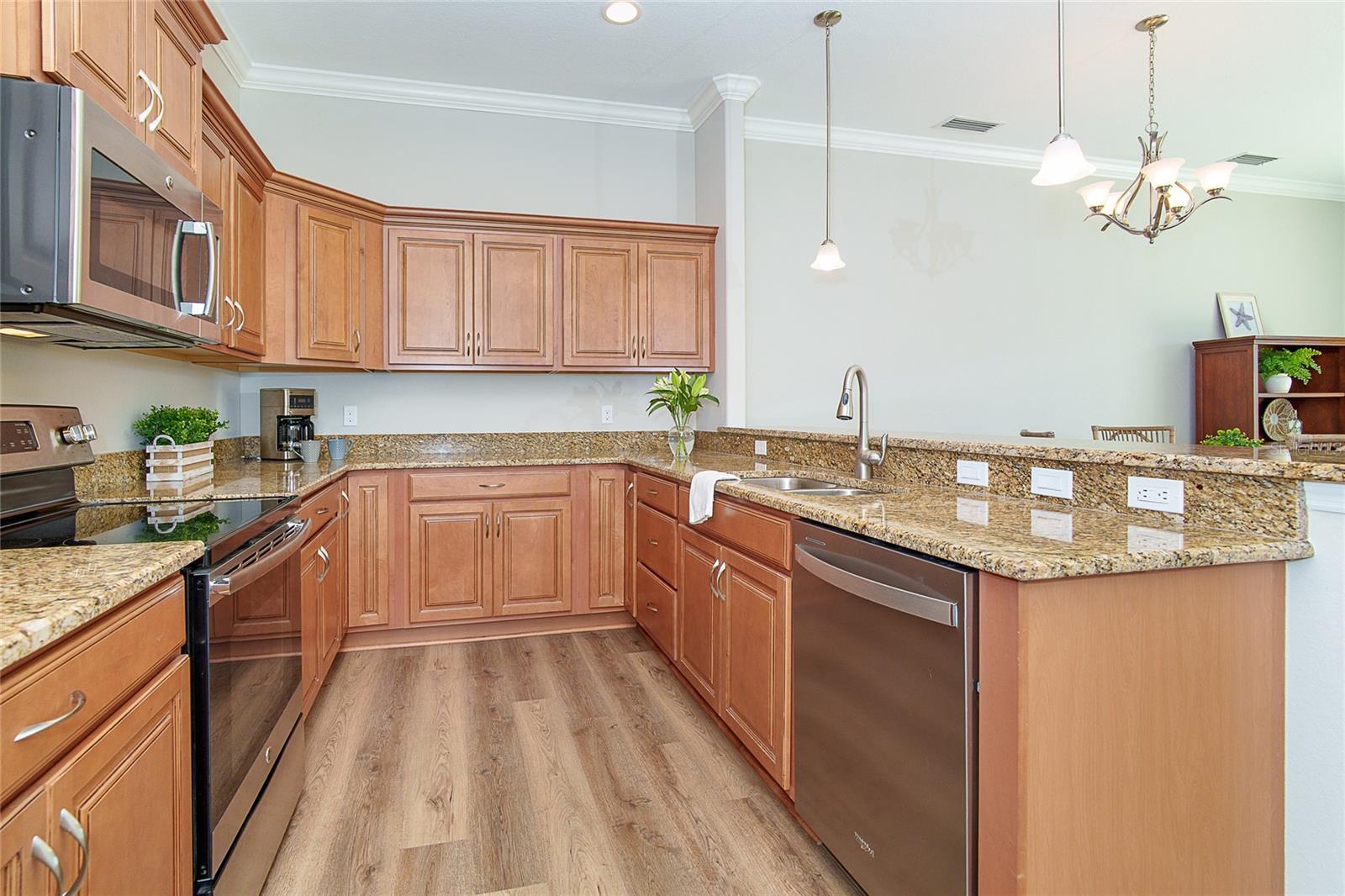 Image 10 of 55 For 641 Guild Drive 641