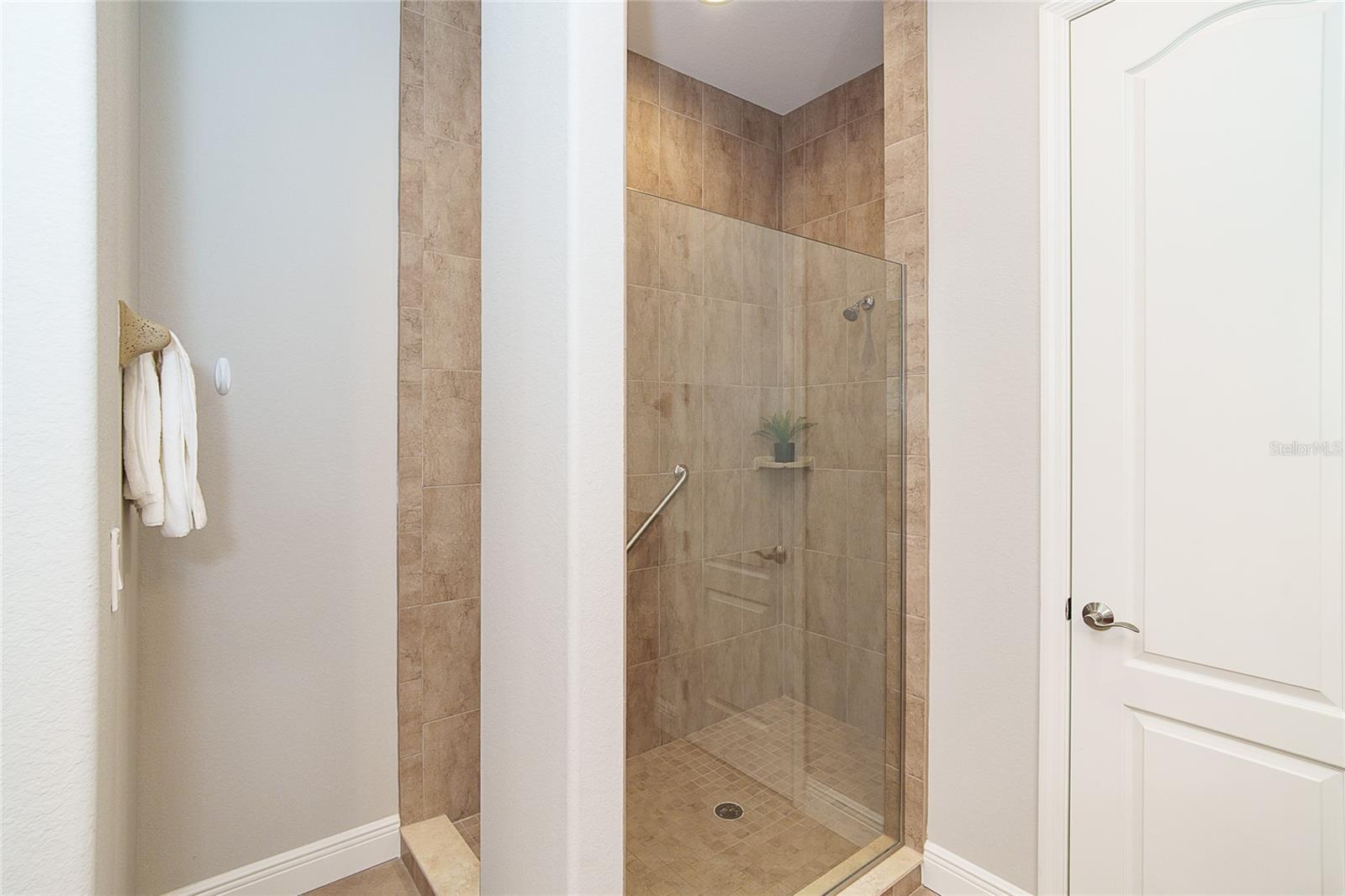 Image 35 of 55 For 641 Guild Drive 641