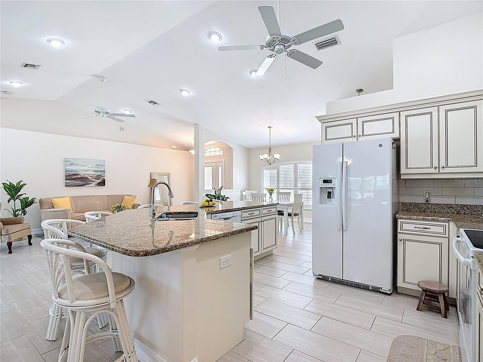 Image 22 of 84 For 70 Clubhouse Road