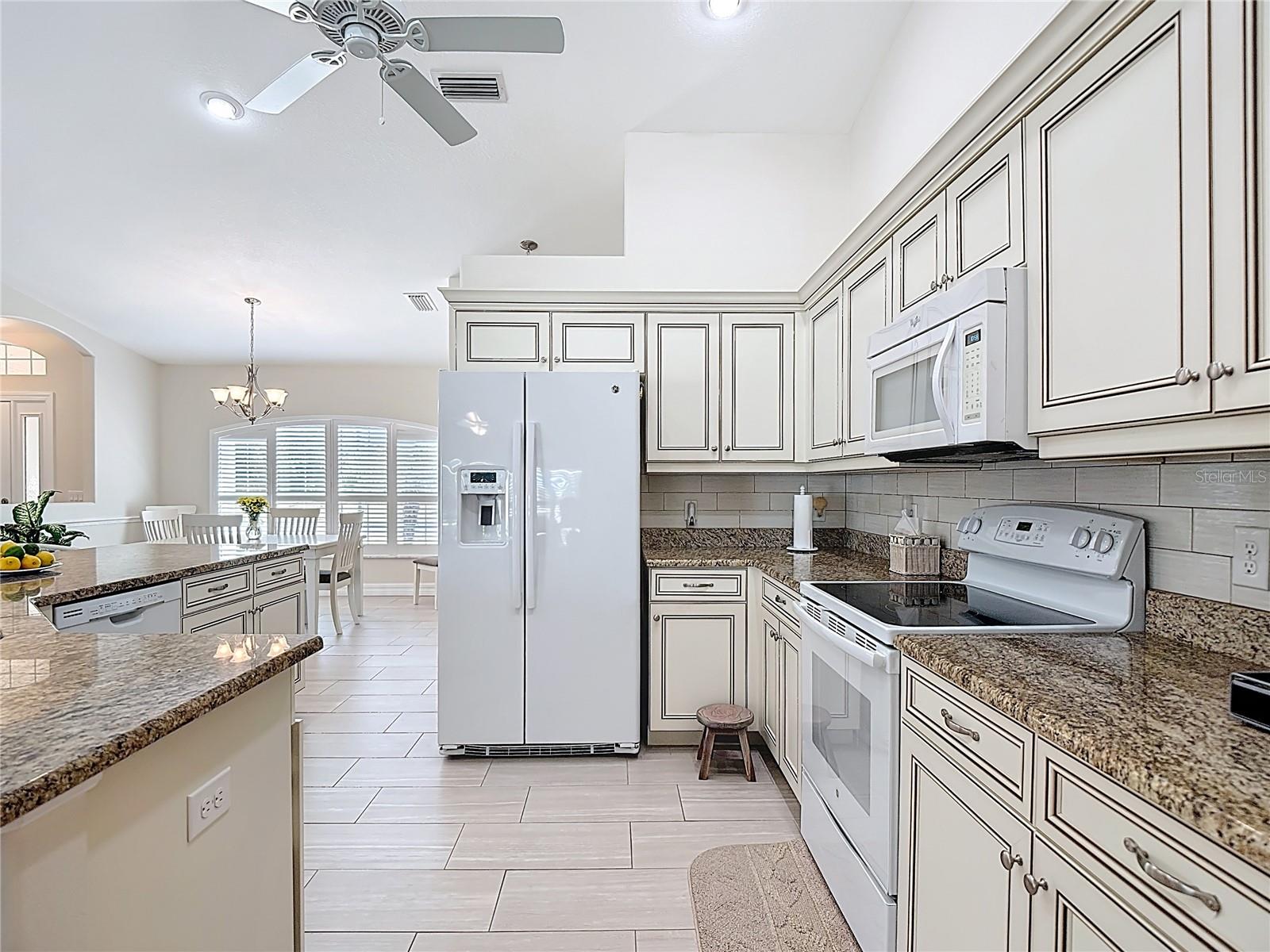 Image 23 of 84 For 70 Clubhouse Road