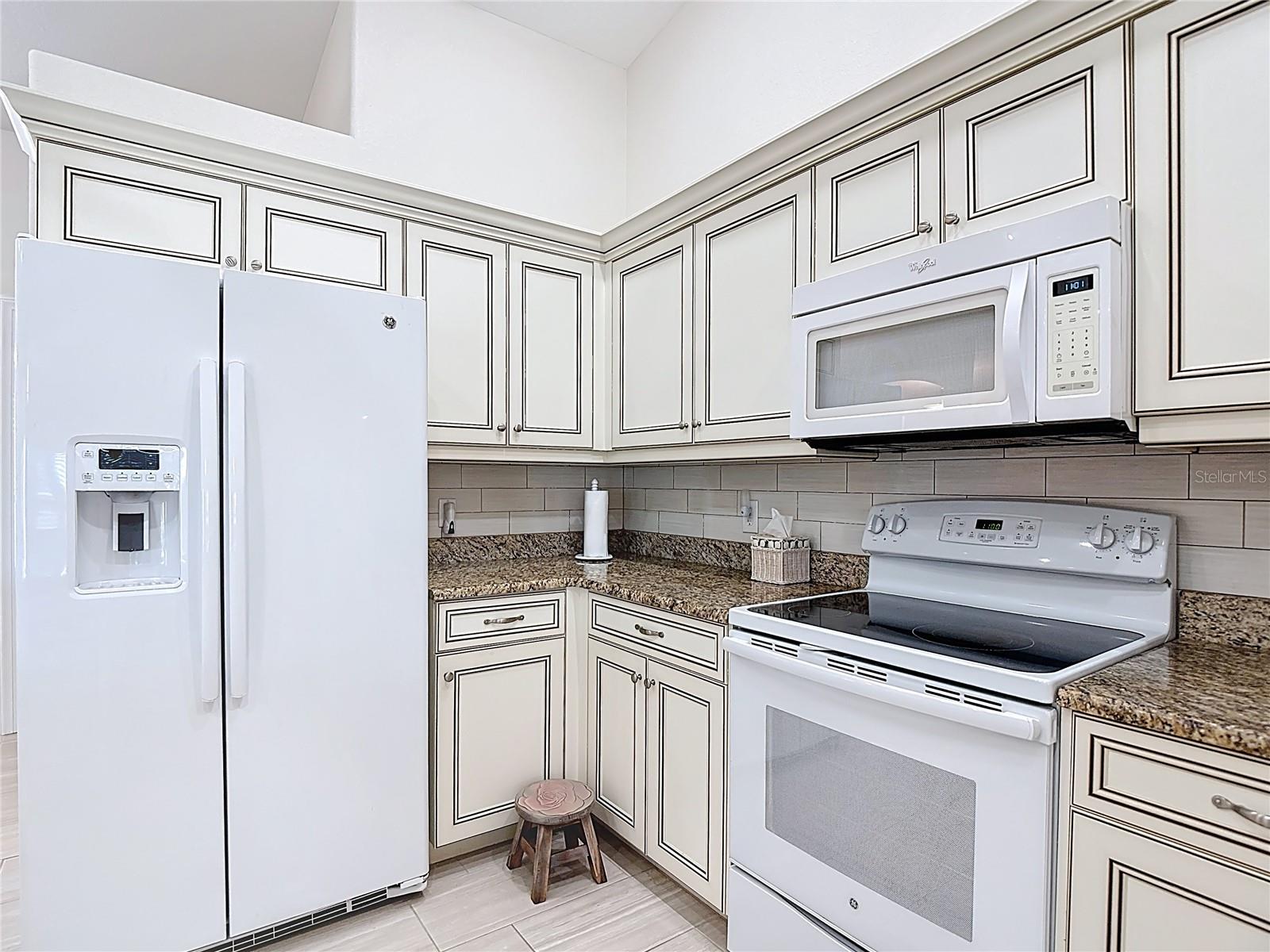 Image 24 of 84 For 70 Clubhouse Road