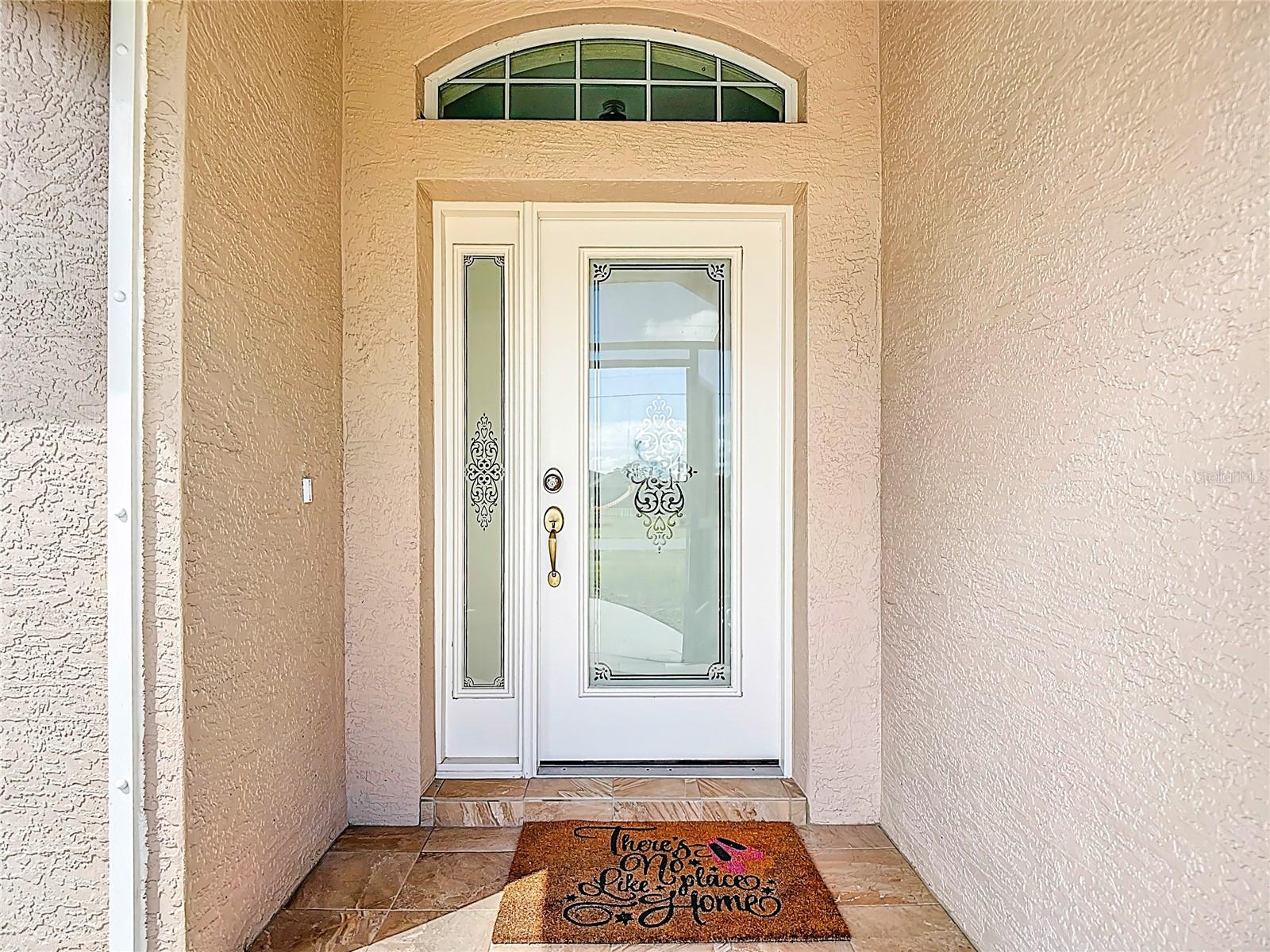 Image 6 of 84 For 70 Clubhouse Road