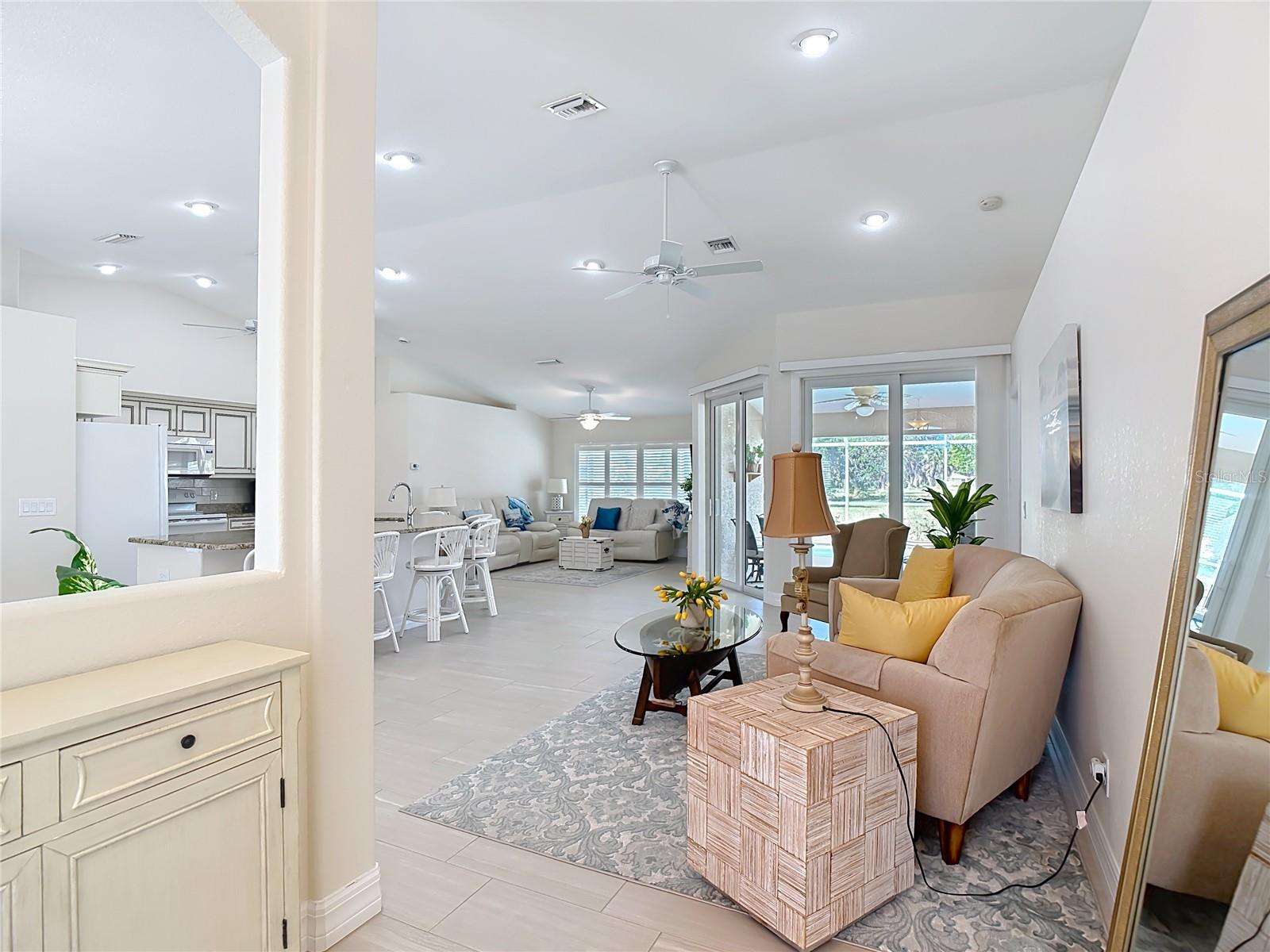 Image 8 of 84 For 70 Clubhouse Road