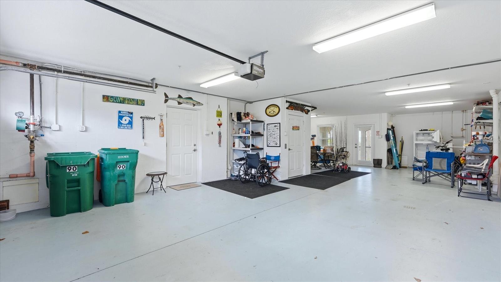 Image 32 of 66 For 10300 Coral Landings Court 90