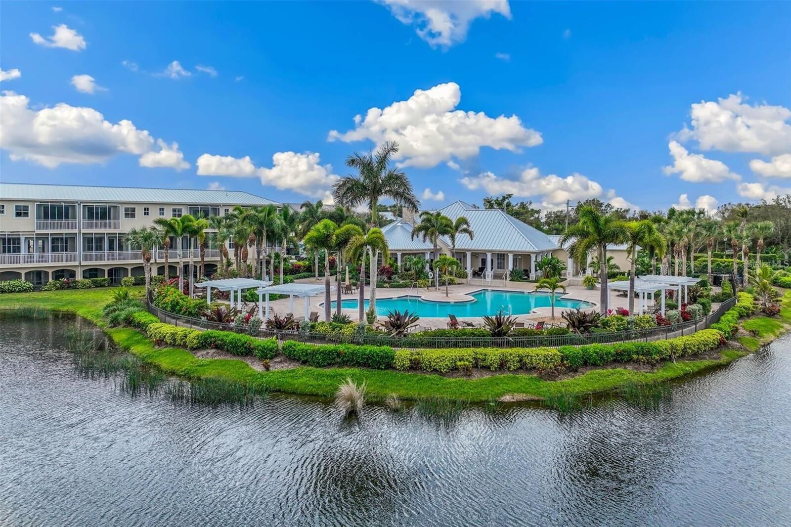 Image 36 of 66 For 10300 Coral Landings Court 90