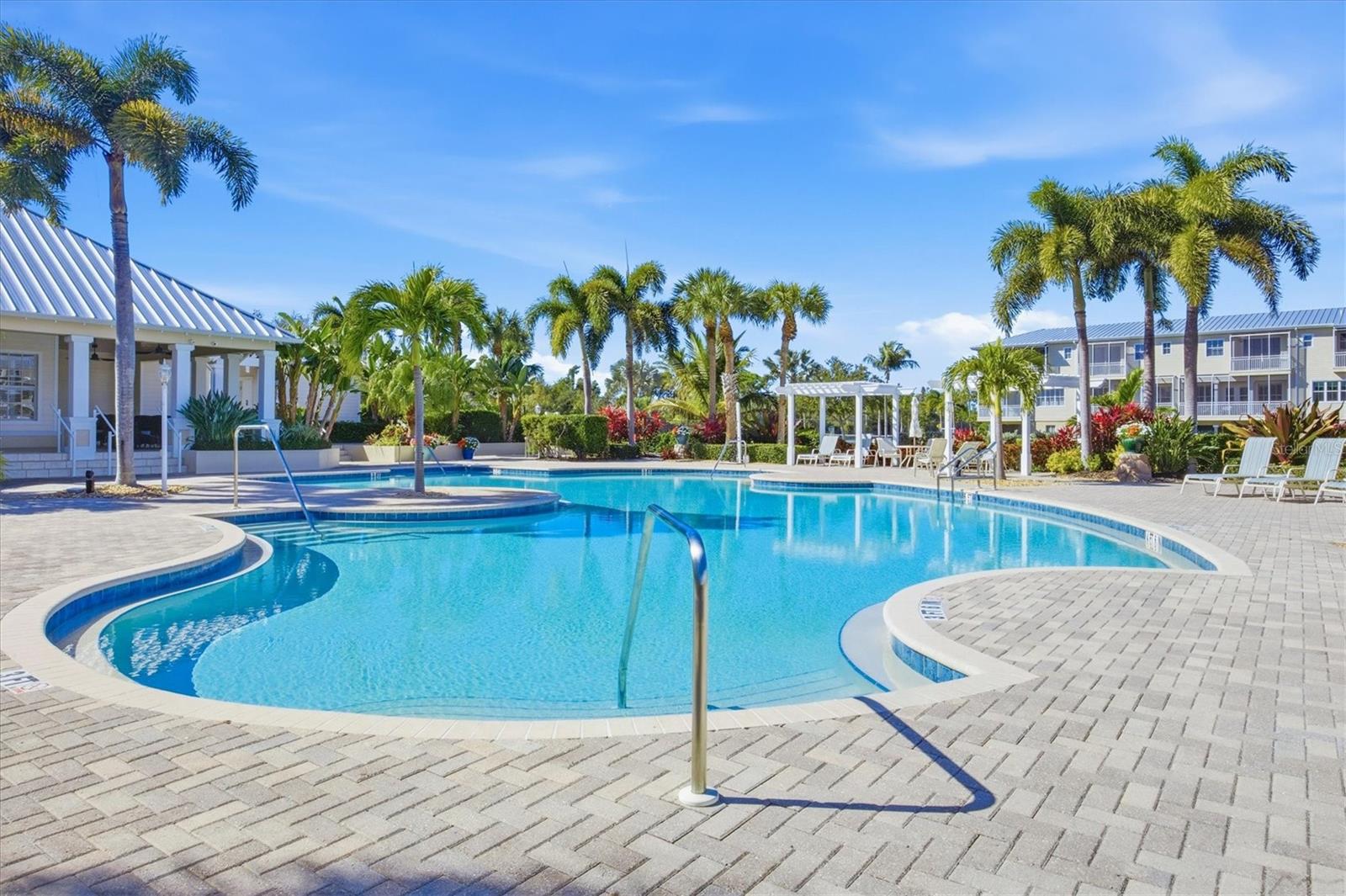 Image 38 of 66 For 10300 Coral Landings Court 90