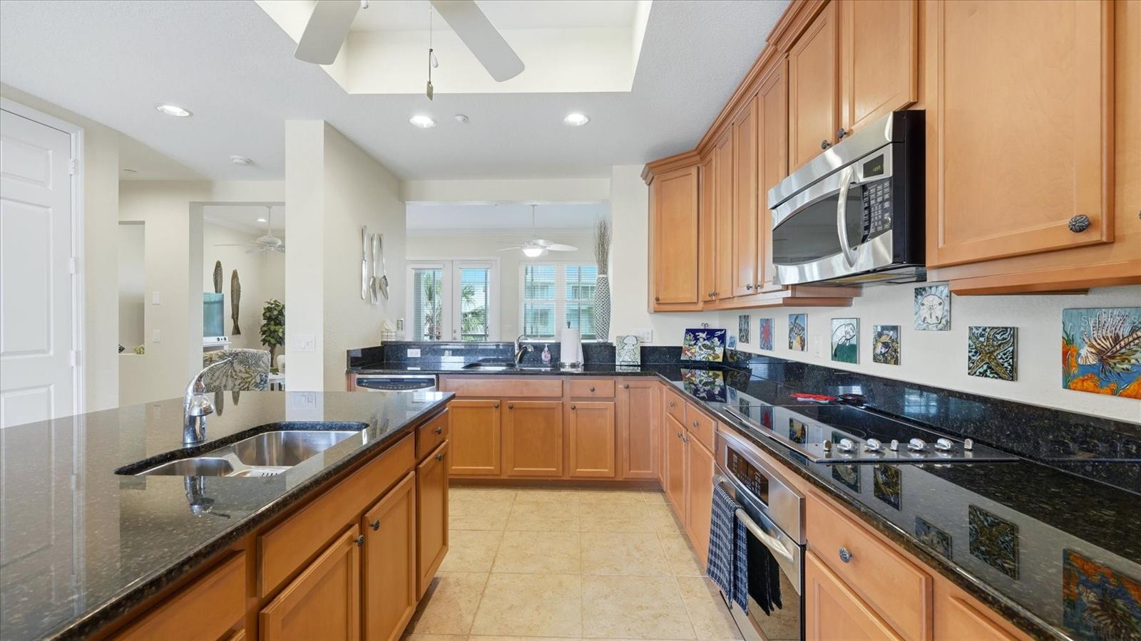 Image 4 of 66 For 10300 Coral Landings Court 90