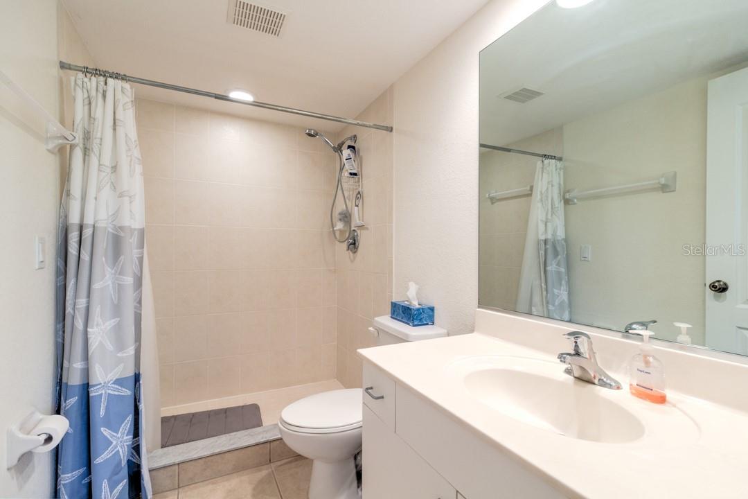 Image 23 of 41 For 8151 Memory Lane 118