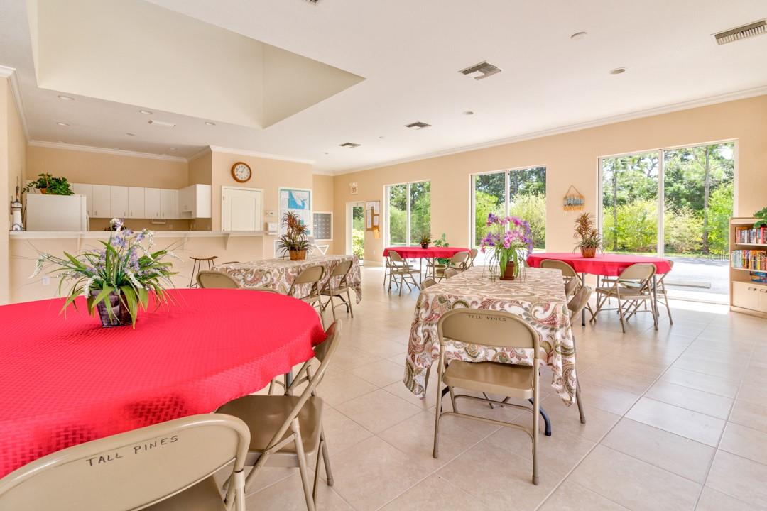 Image 32 of 41 For 8151 Memory Lane 118