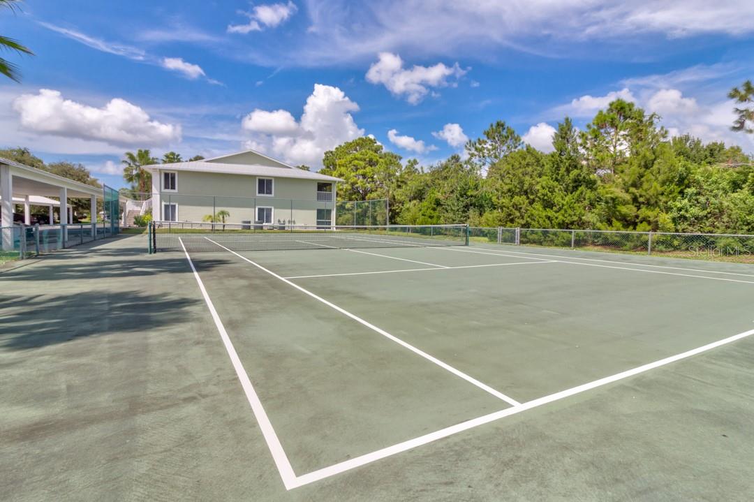 Image 35 of 41 For 8151 Memory Lane 118