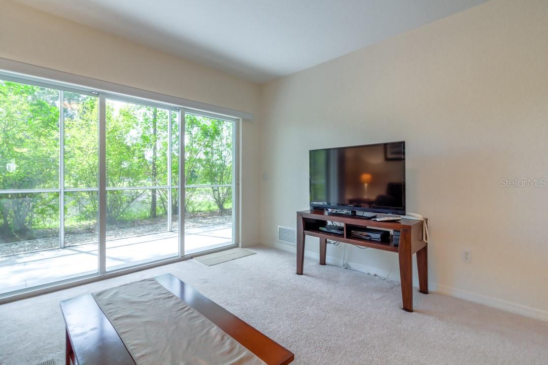 Image 9 of 41 For 8151 Memory Lane 118