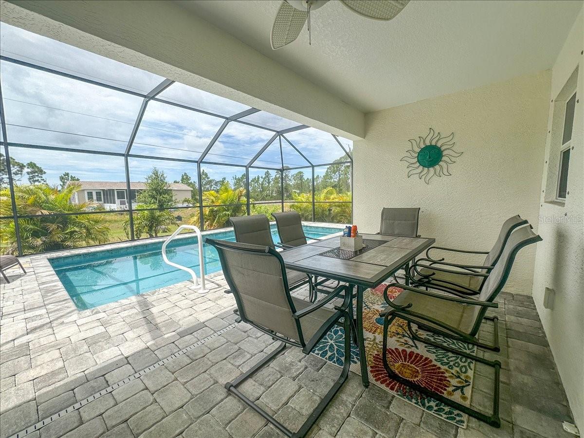 Image 29 of 33 For 11707 Willmington Boulevard